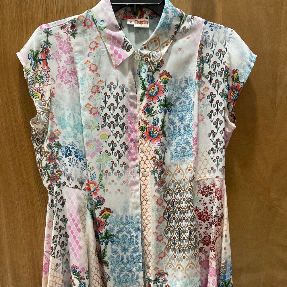 Washable silk cap sleeved blouse